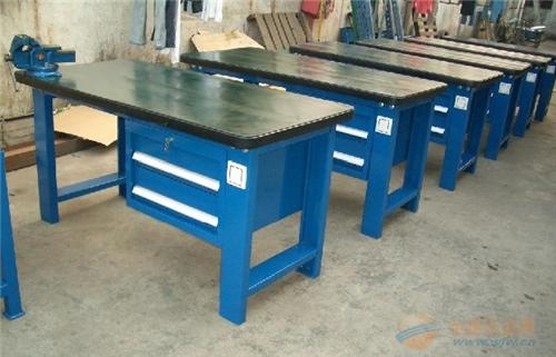 钳工桌